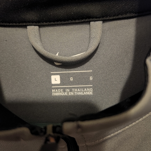 Mems nike jackets , all size large , like new, perfect condition. 40.00 each.. - Picture 4 of 14